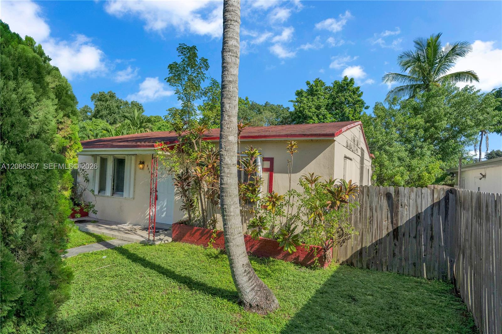 855 NW 130th St