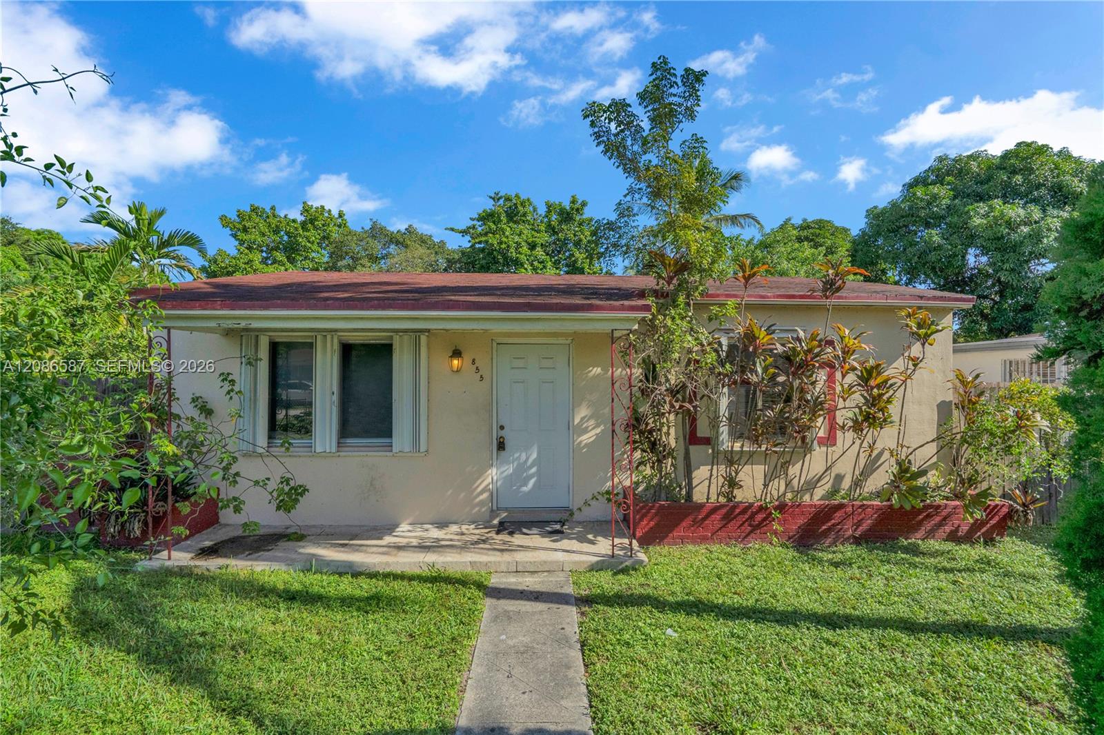 855 NW 130th St