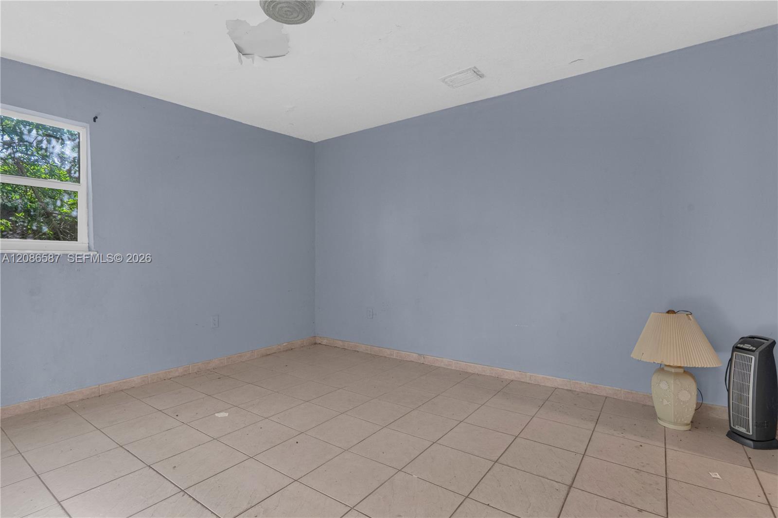 855 NW 130th St