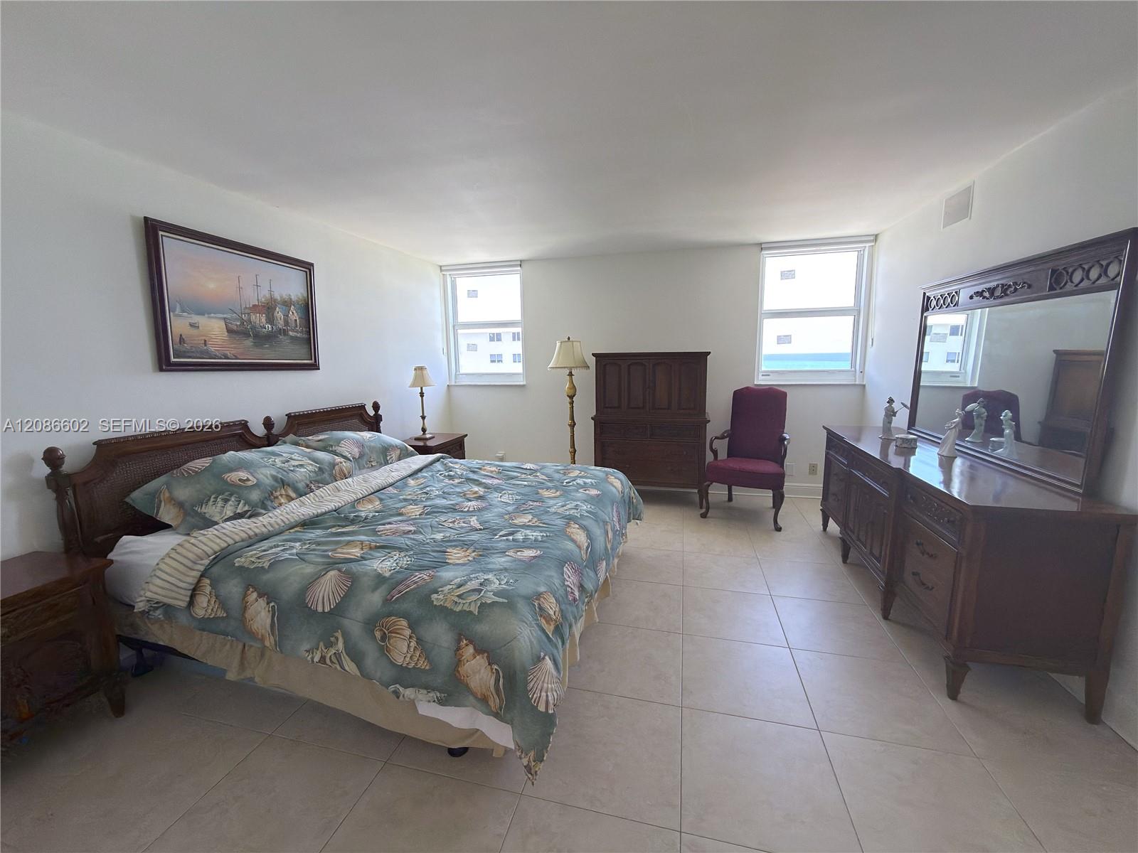 2401 Collins Ave # 1801