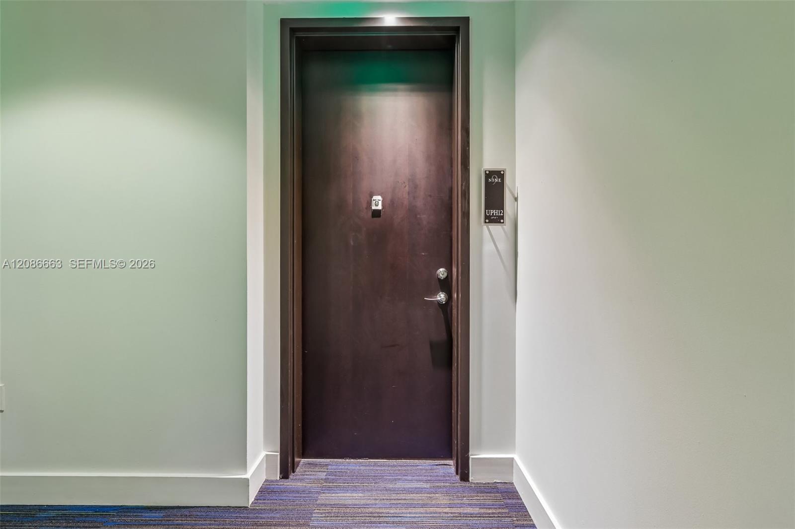 999 SW 1st Ave Unit: UPH12
