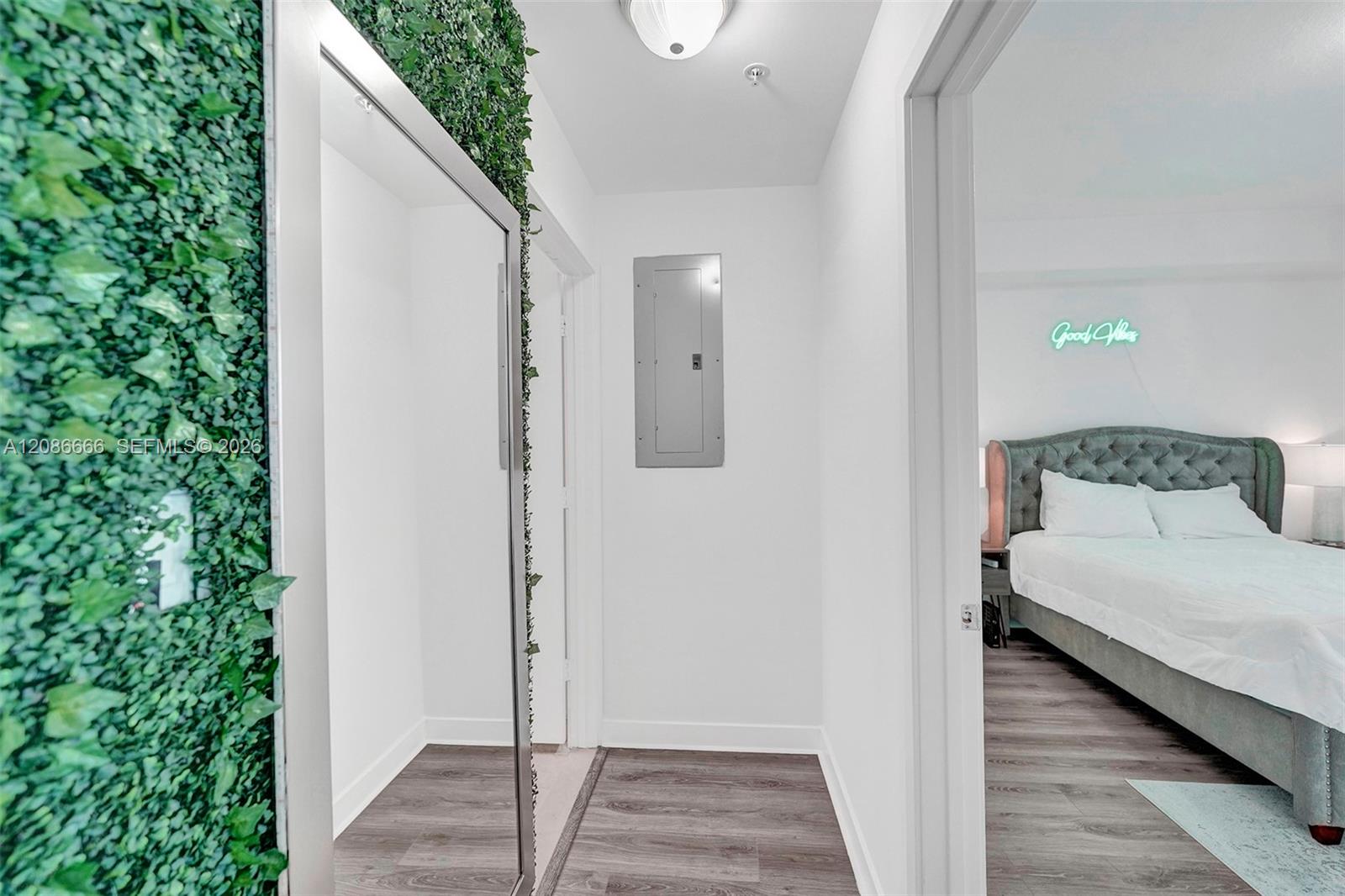 79 SW 12th St Unit: 3608-S