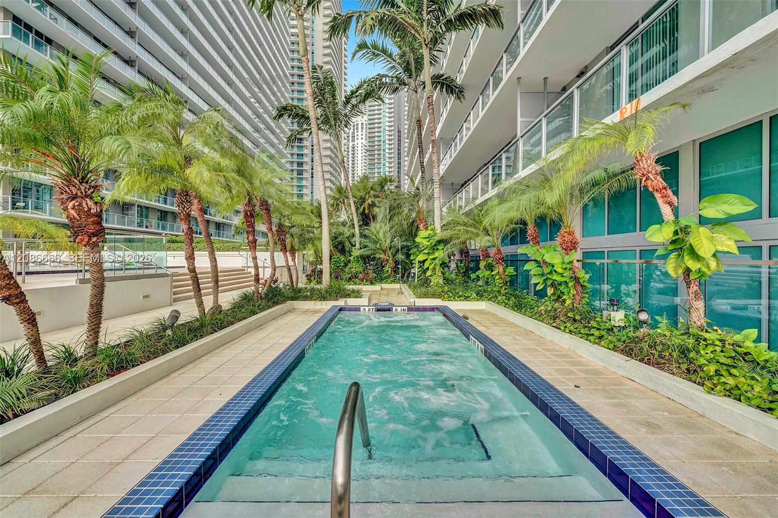 79 SW 12th St Unit: 3608-S