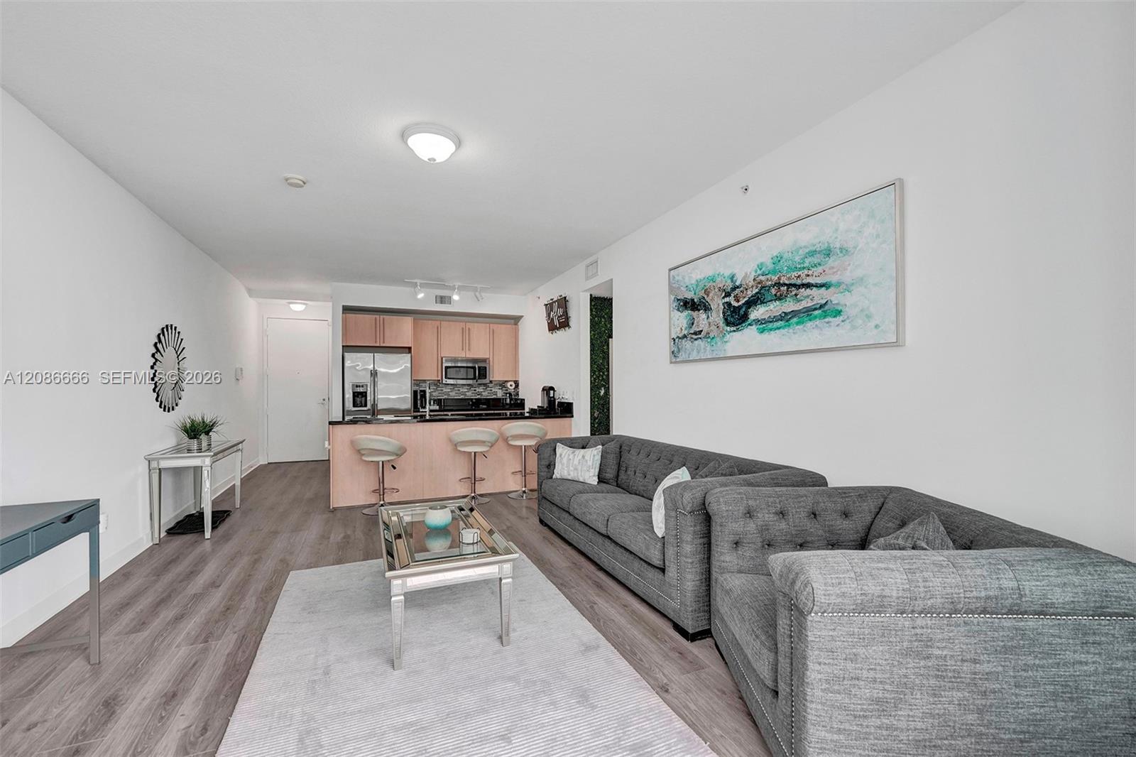 79 SW 12th St Unit: 3608-S