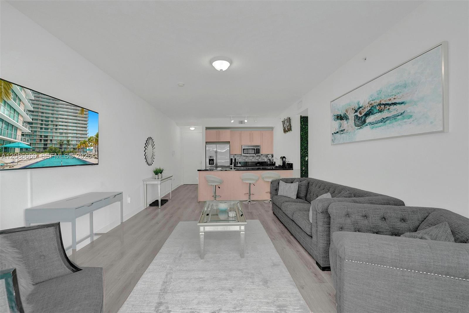 79 SW 12th St Unit: 3608-S