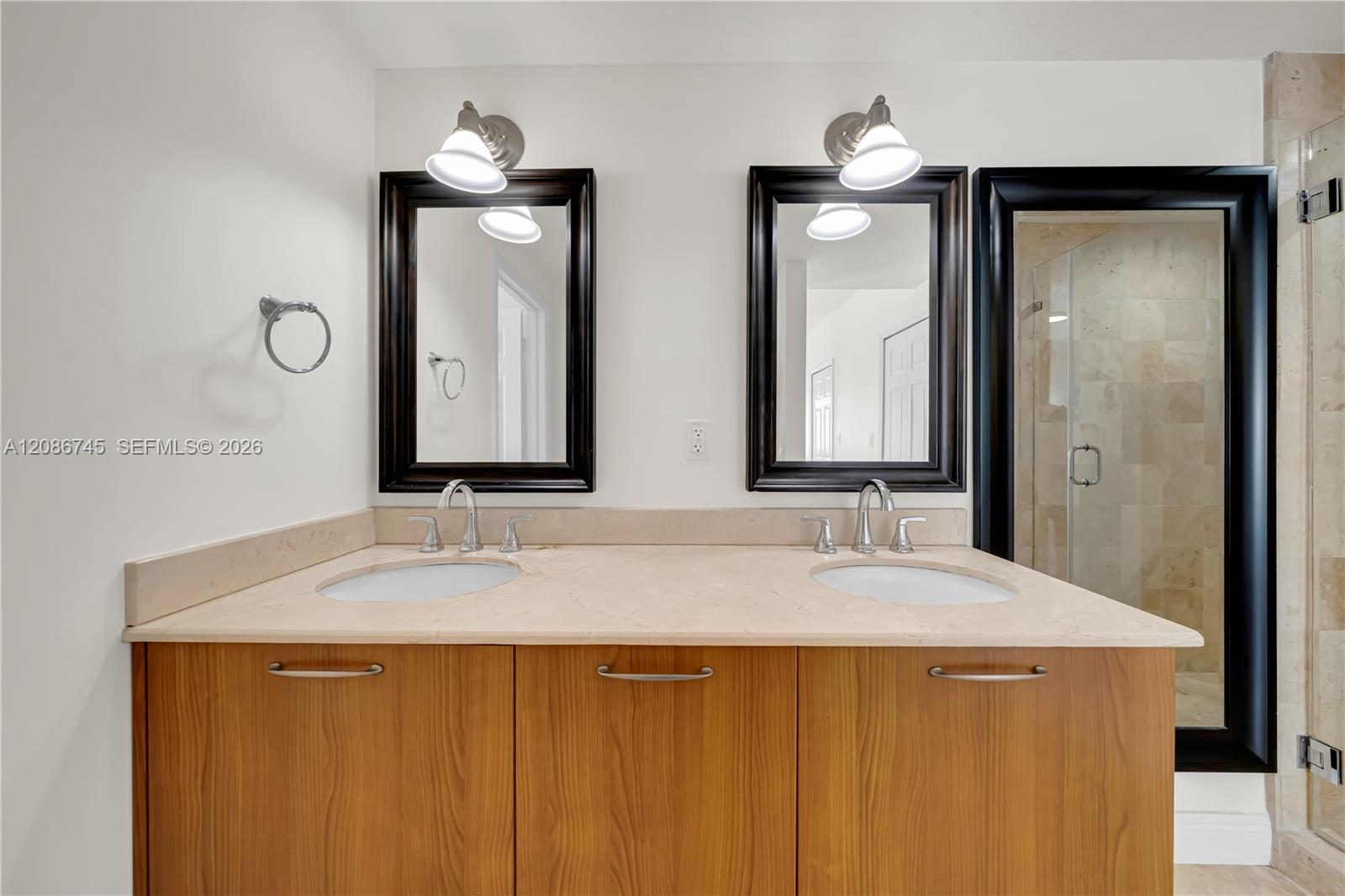 1035 SW 9th Ct Unit: N