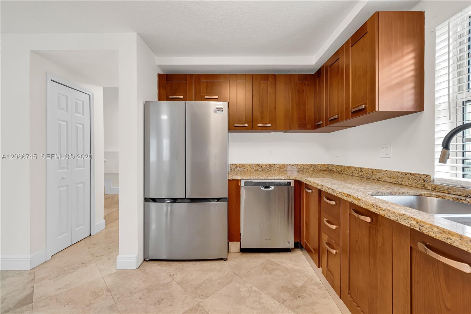 1035 SW 9th Ct Unit: N