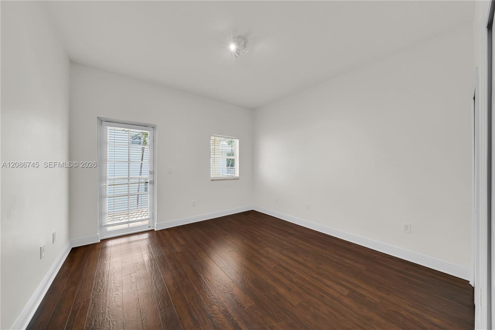 1035 SW 9th Ct Unit: N