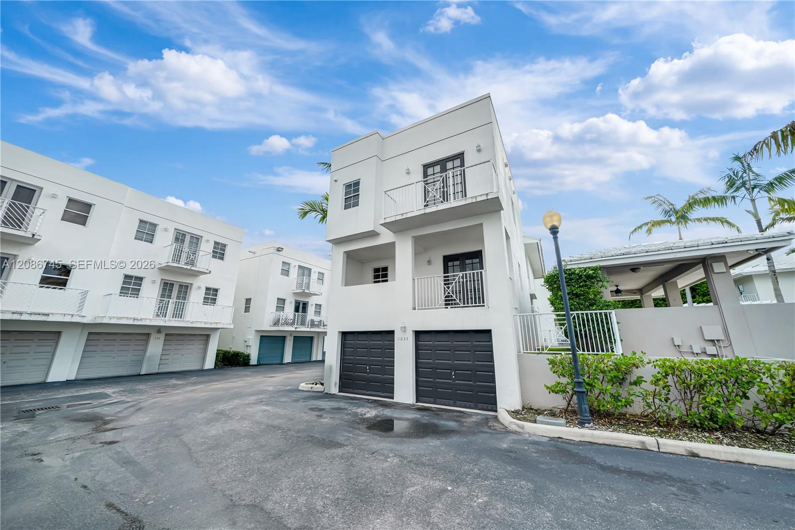 1035 SW 9th Ct Unit: N