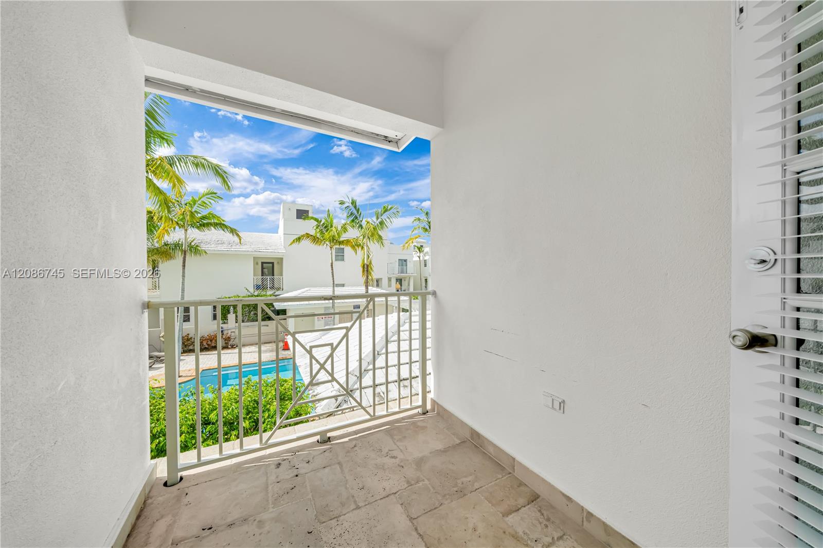 1035 SW 9th Ct Unit: N