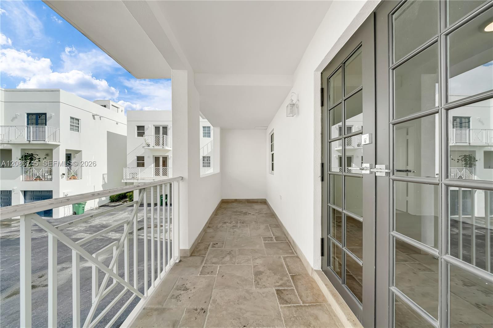 1035 SW 9th Ct Unit: N