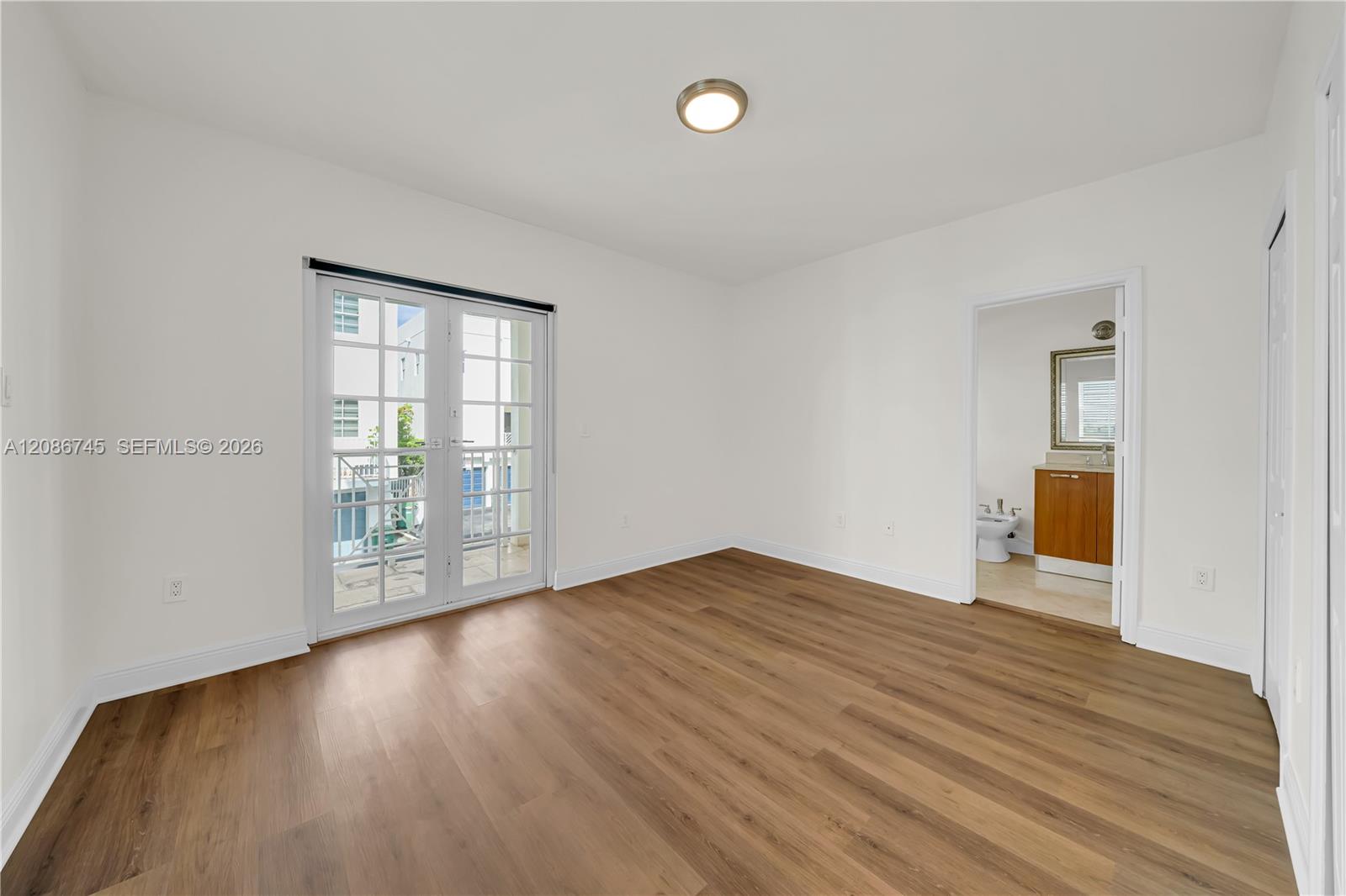 1035 SW 9th Ct Unit: N