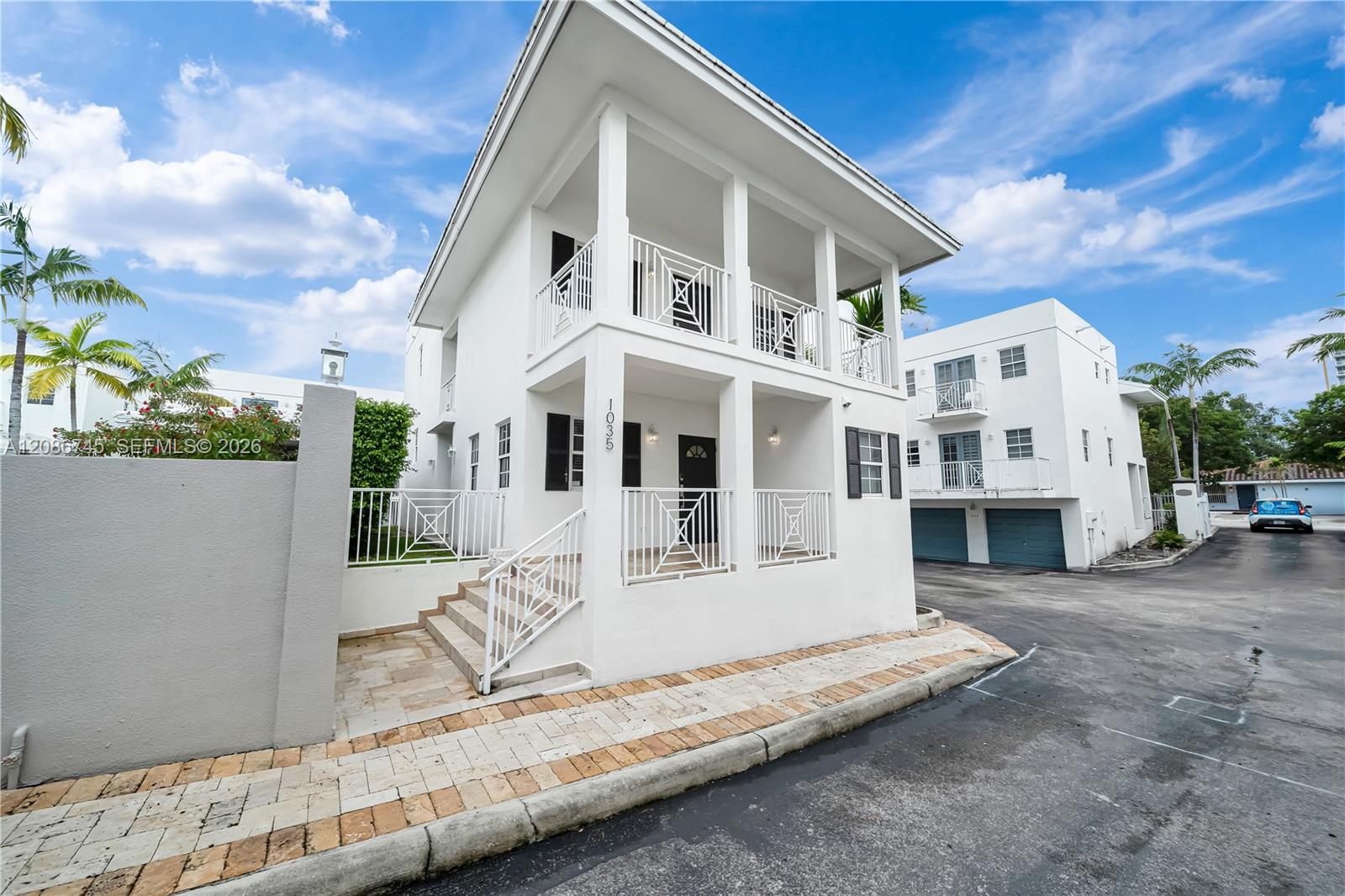 1035 SW 9th Ct Unit: N