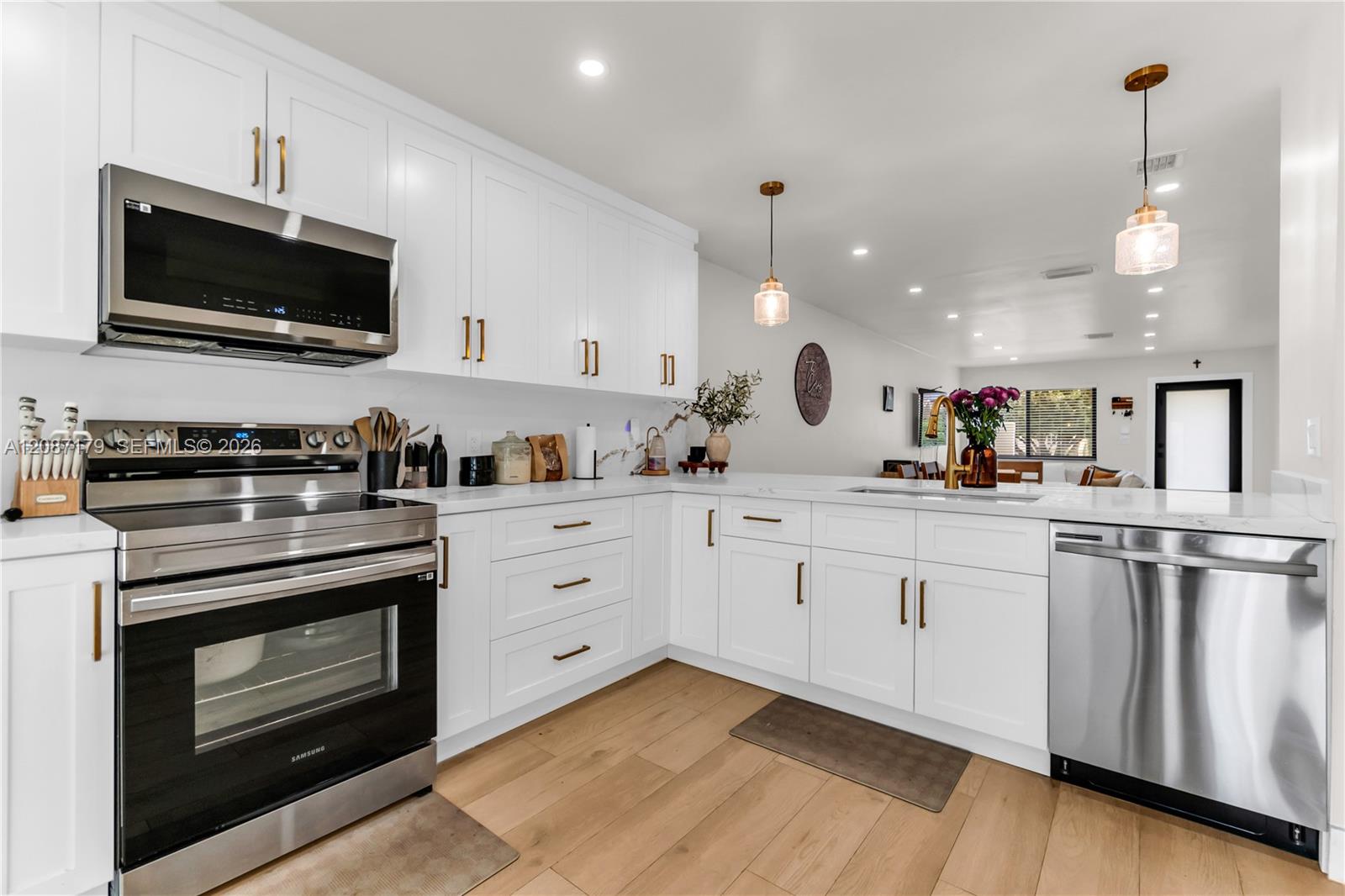 2437 SW 99th Ct Unit: N