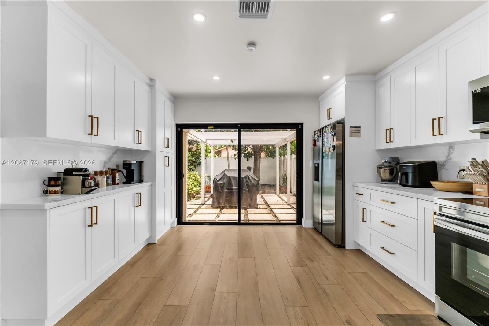 2437 SW 99th Ct Unit: N