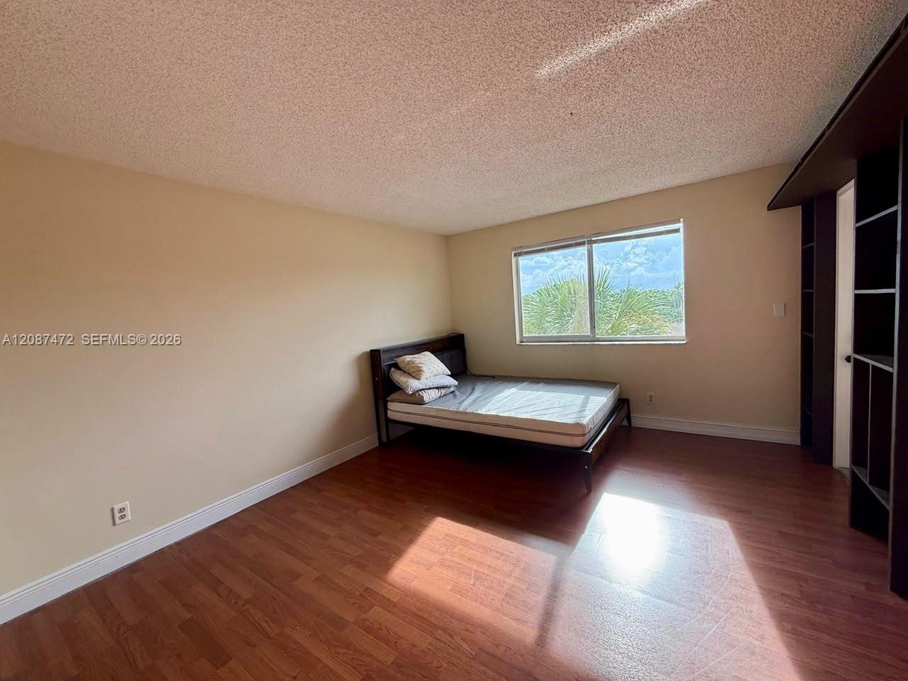 17000 NW 67th Ave # 405