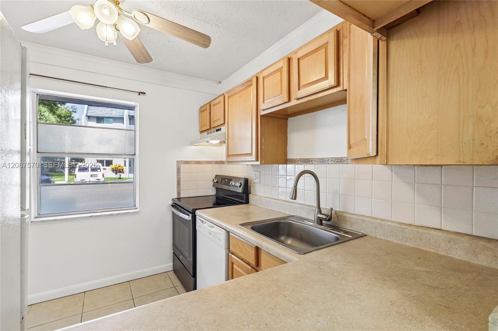 7887 Golf Cir Dr # 106