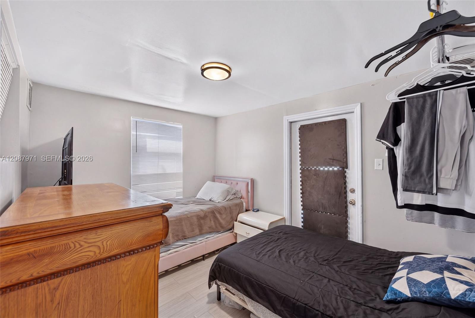 730 N 64th Ave