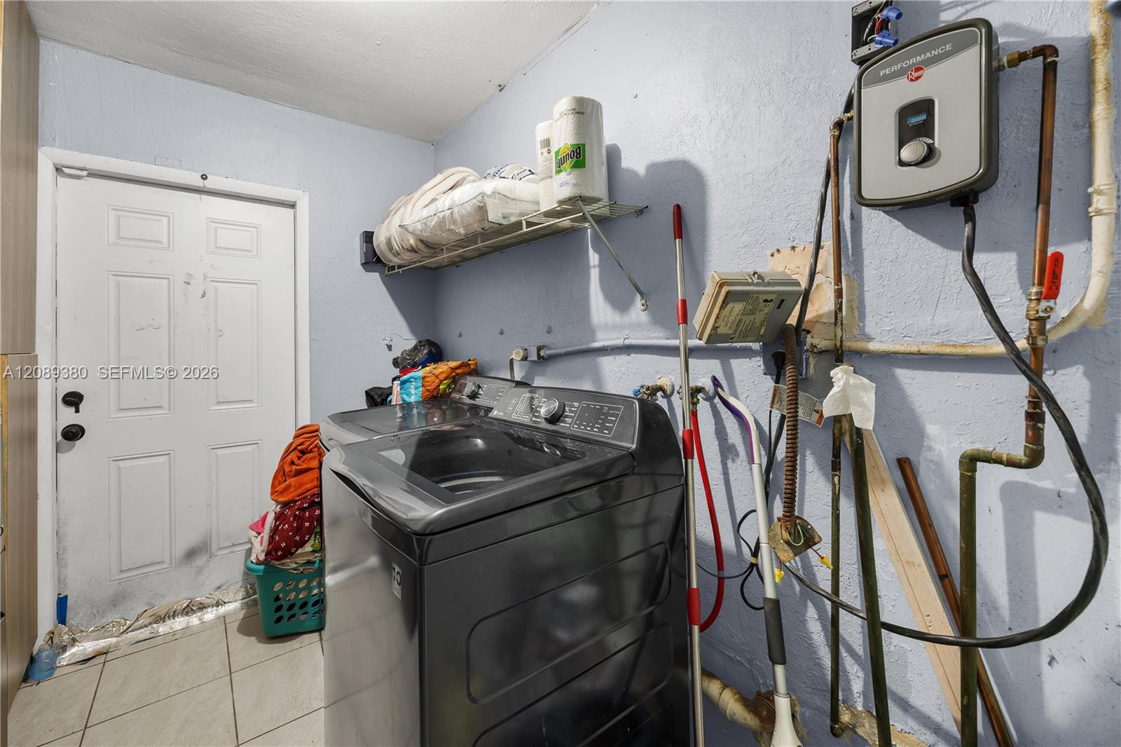 1947 SW 63rd Ter
