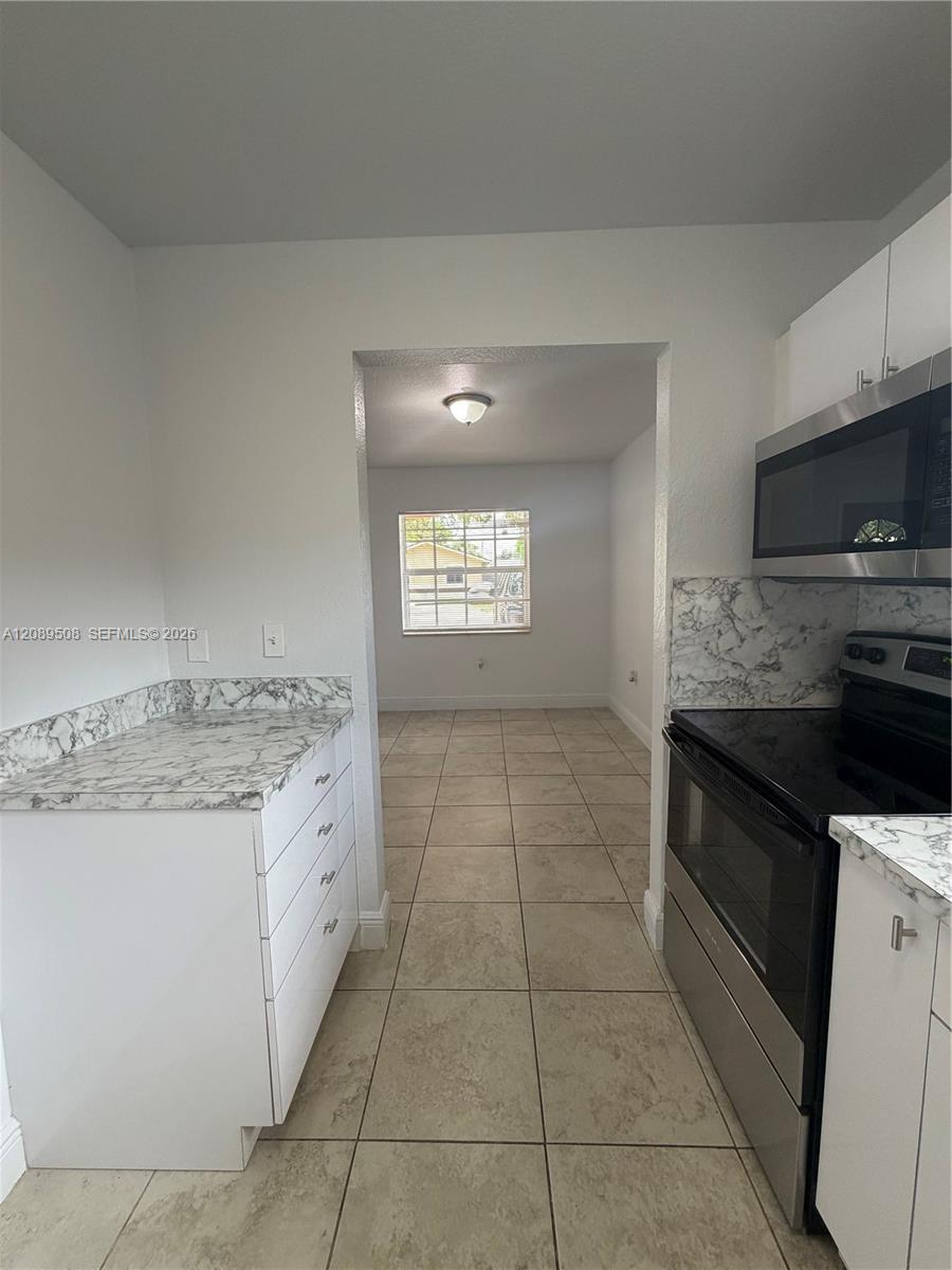 16400 NW 41st Ave Unit: .