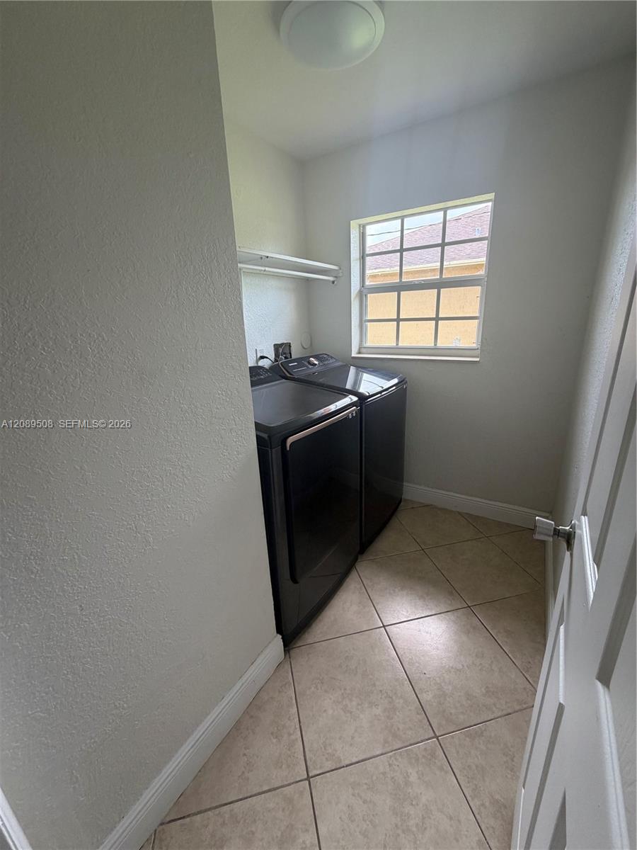 16400 NW 41st Ave Unit: .
