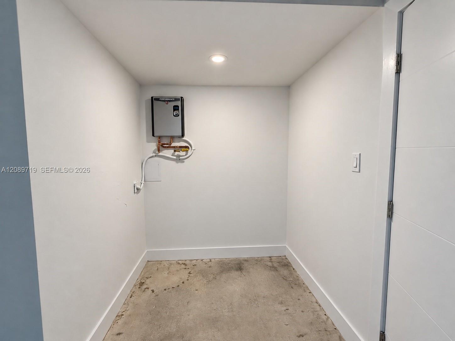 5781 Biscayne Blvd # 503