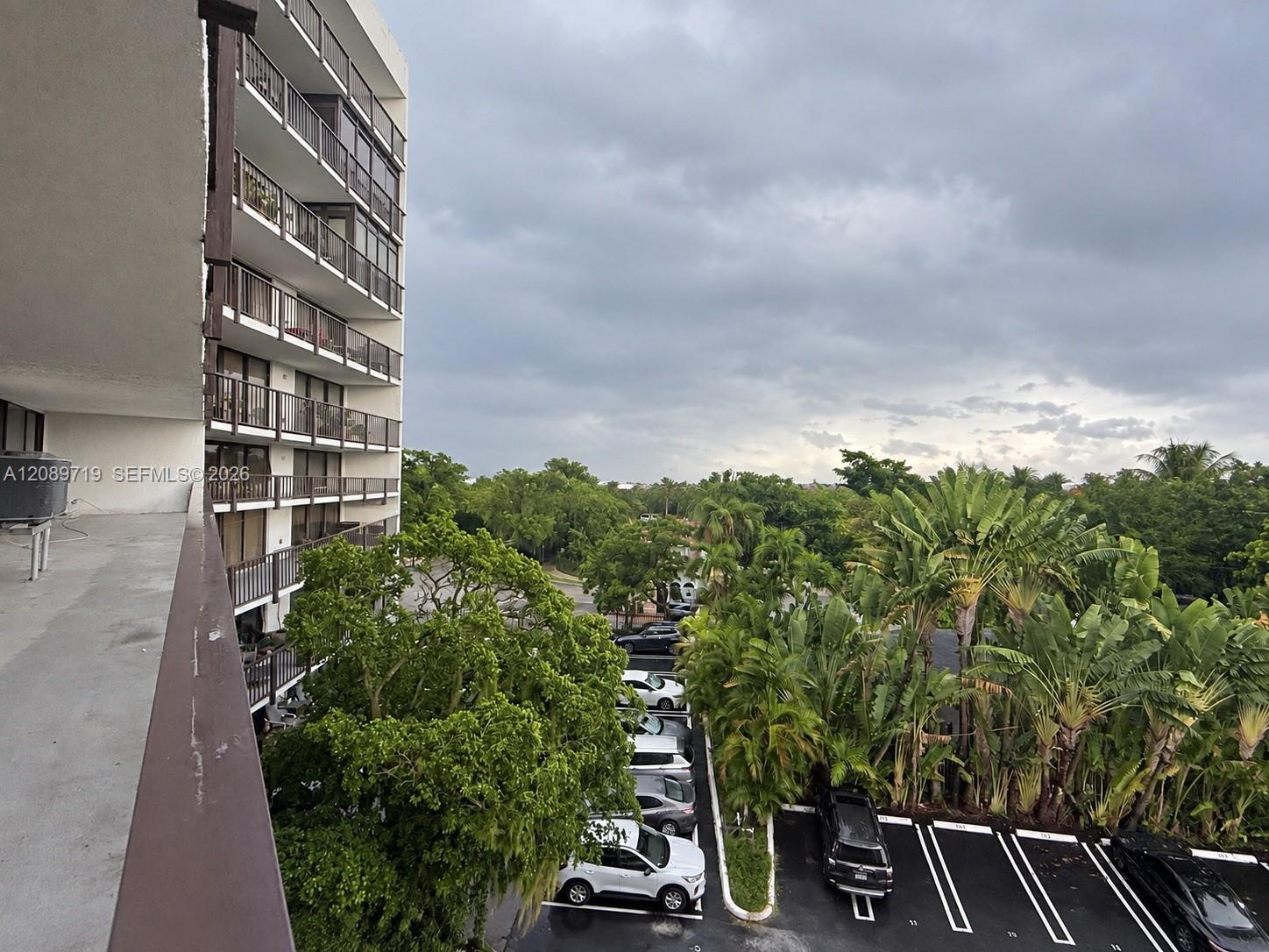 5781 Biscayne Blvd # 503