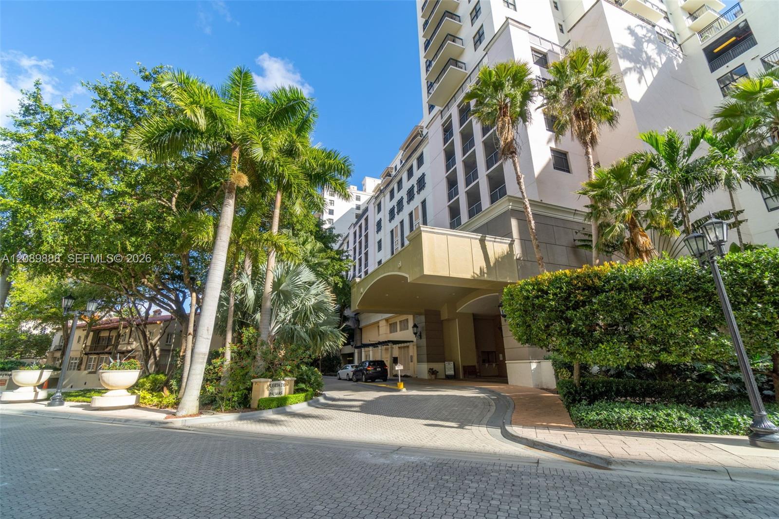 888 S Douglas Rd # 1516