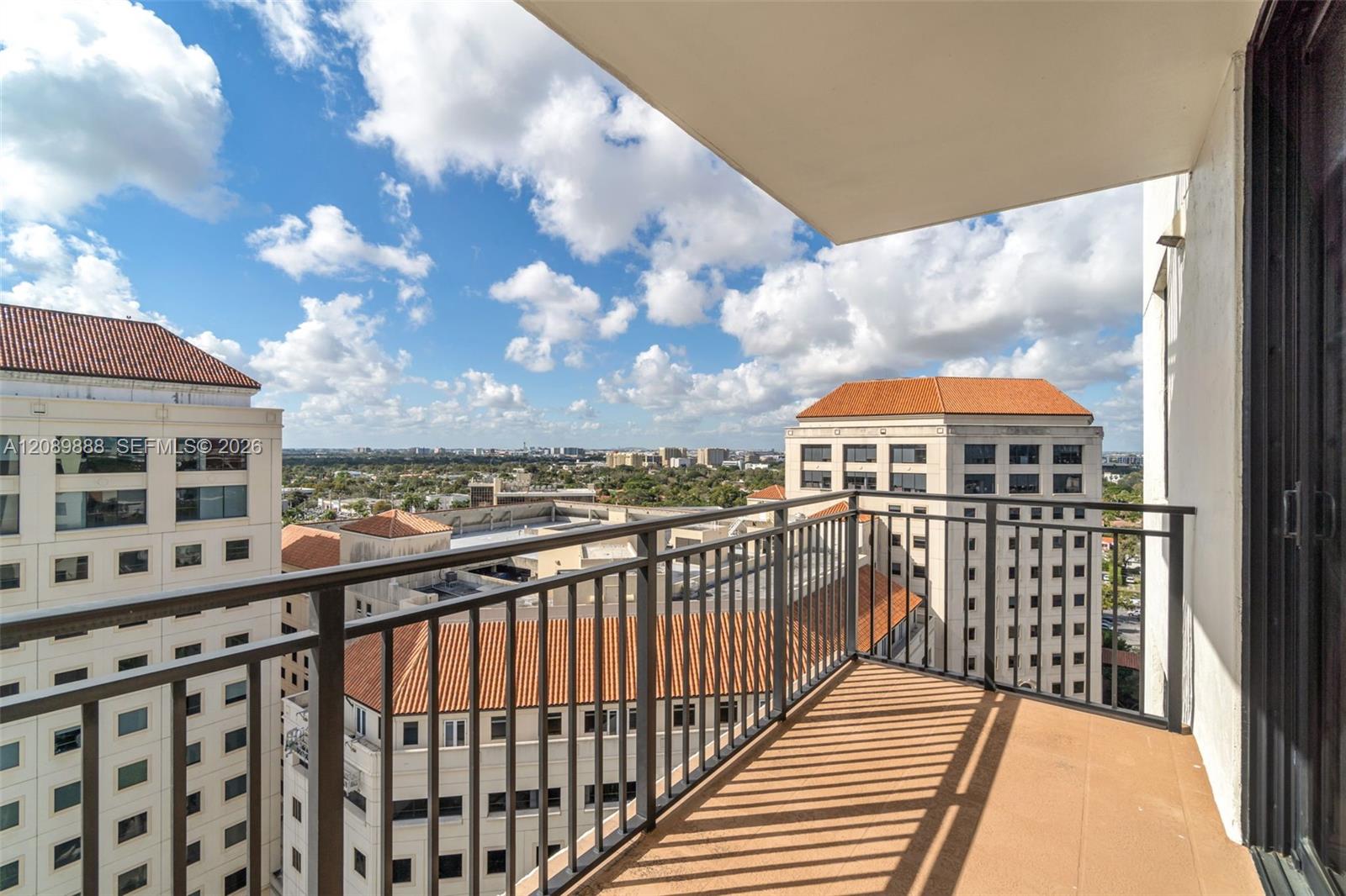 888 S Douglas Rd # 1516