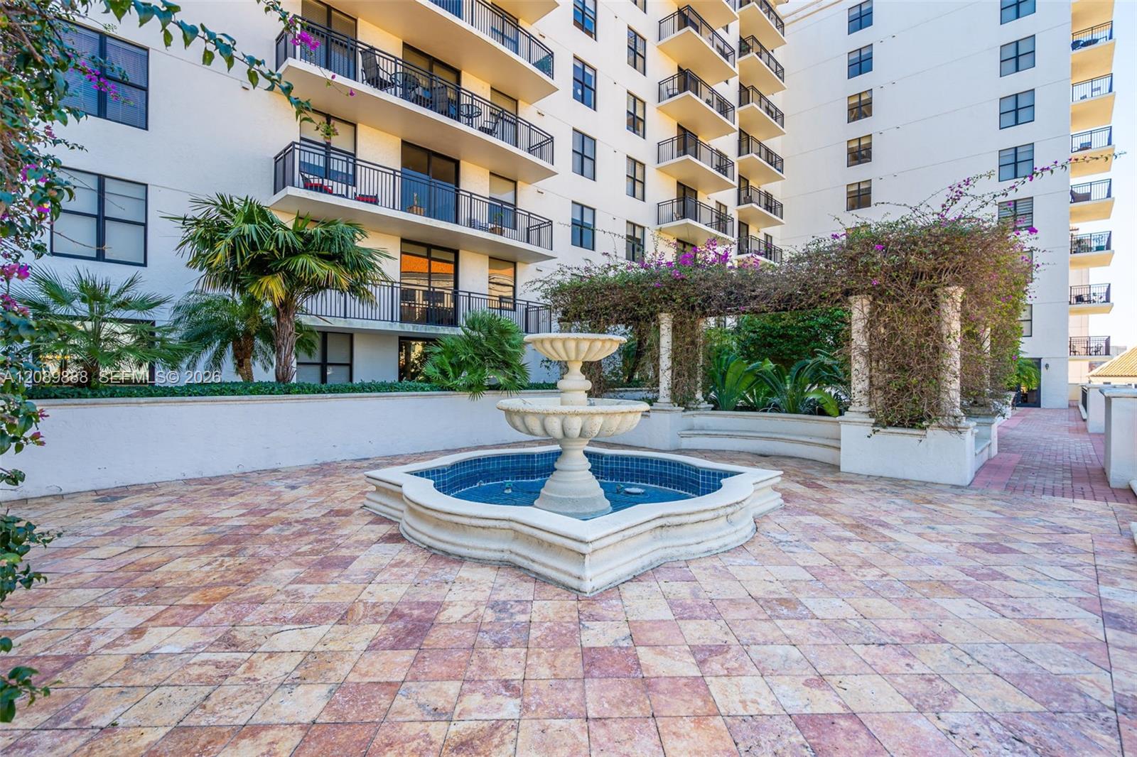 888 S Douglas Rd # 1516