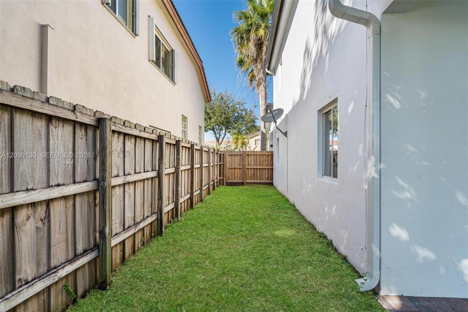 16350 SW 50th Ter