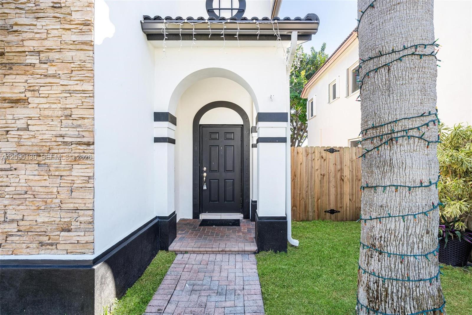 16350 SW 50th Ter