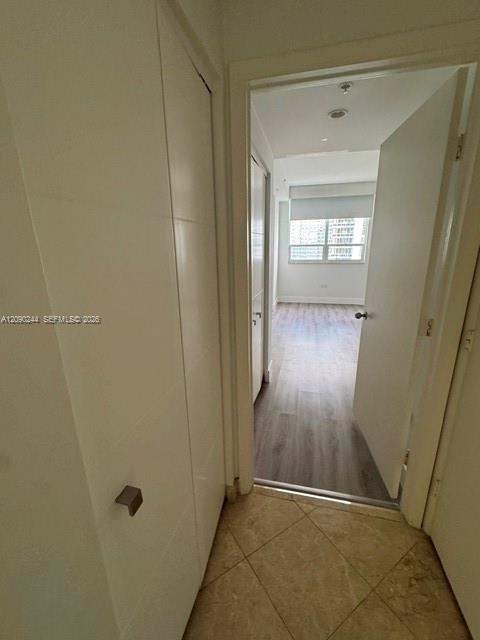 801 Brickell Key Blvd # 2502