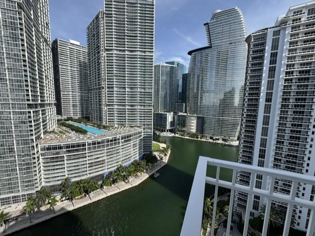 801 Brickell Key Blvd # 2502