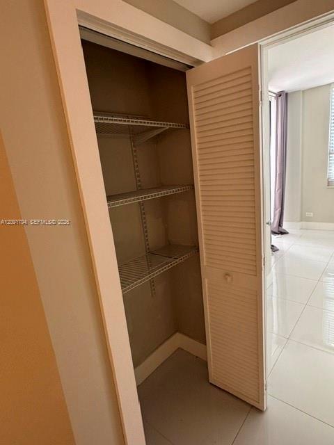 701 Brickell Key Blvd # 1605