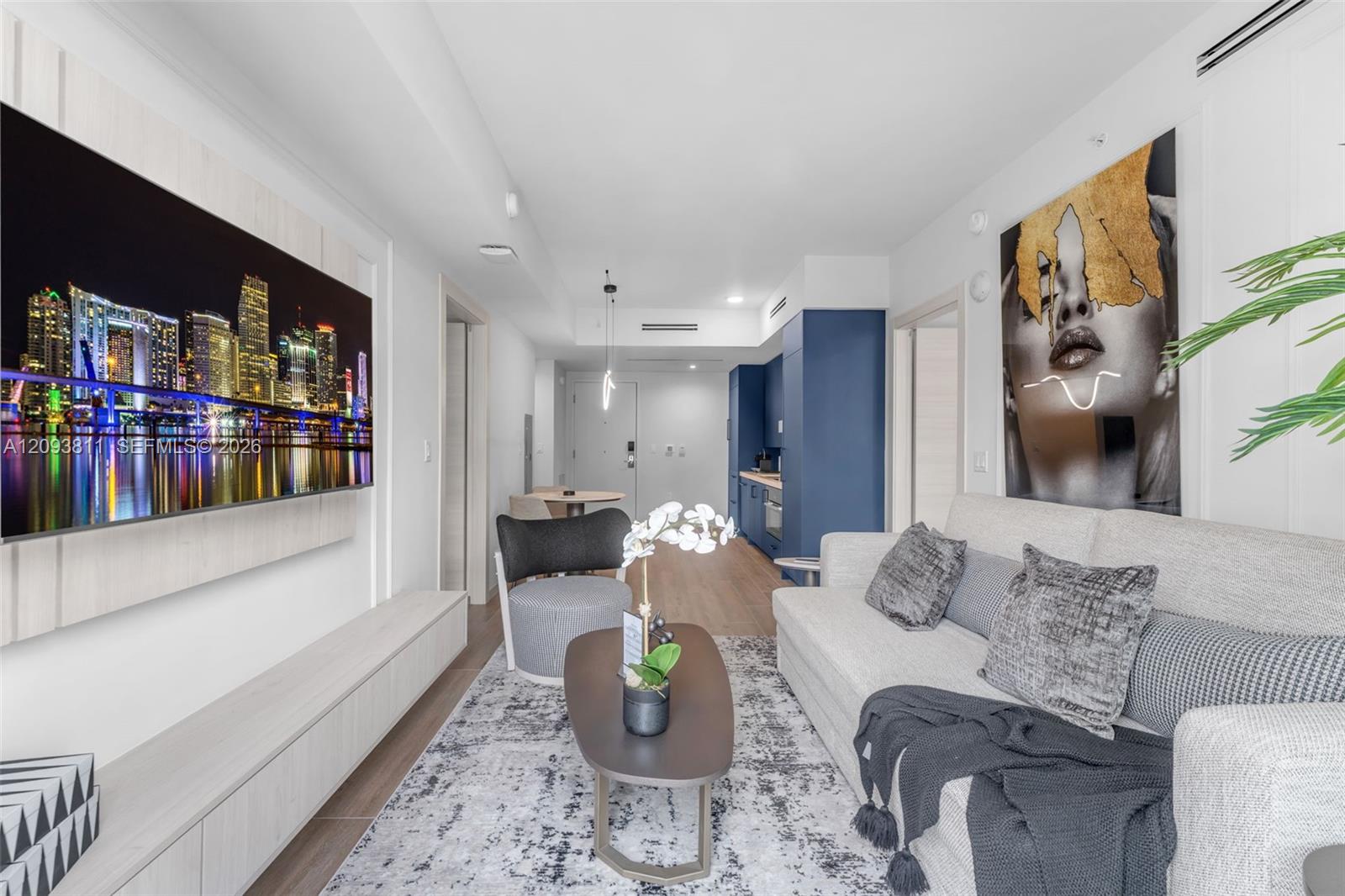 4220 Laguna # 603