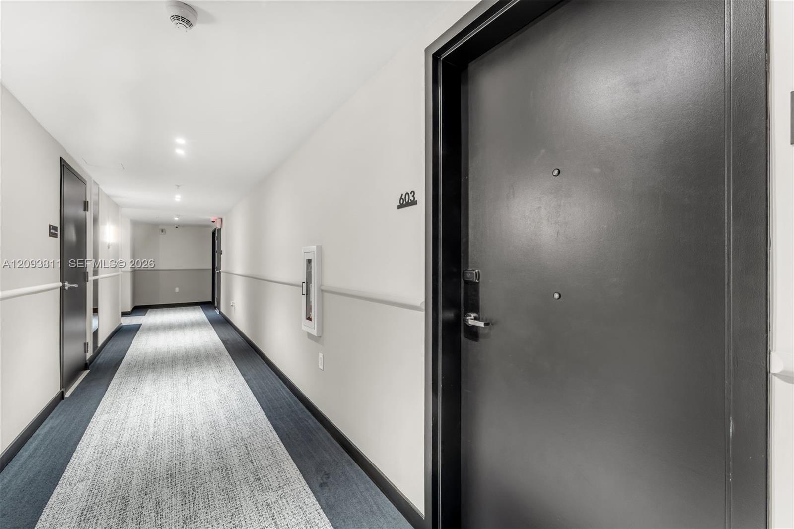 4220 Laguna # 603
