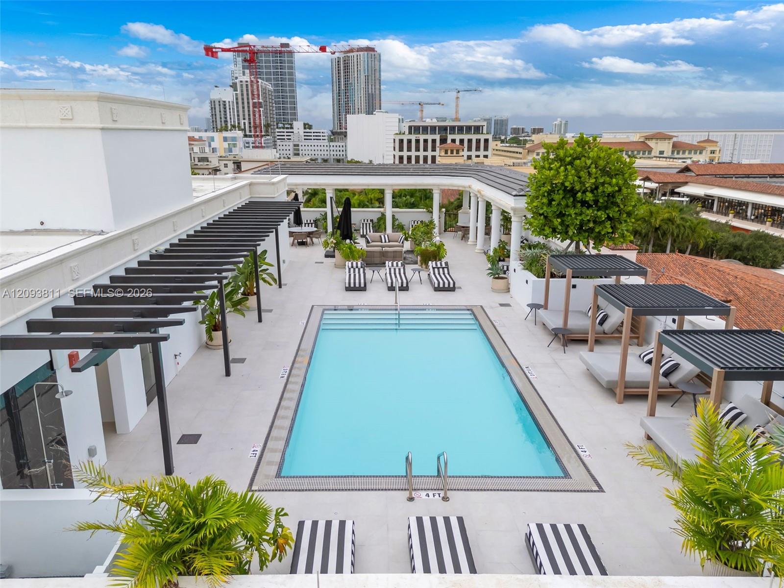 4220 Laguna # 603