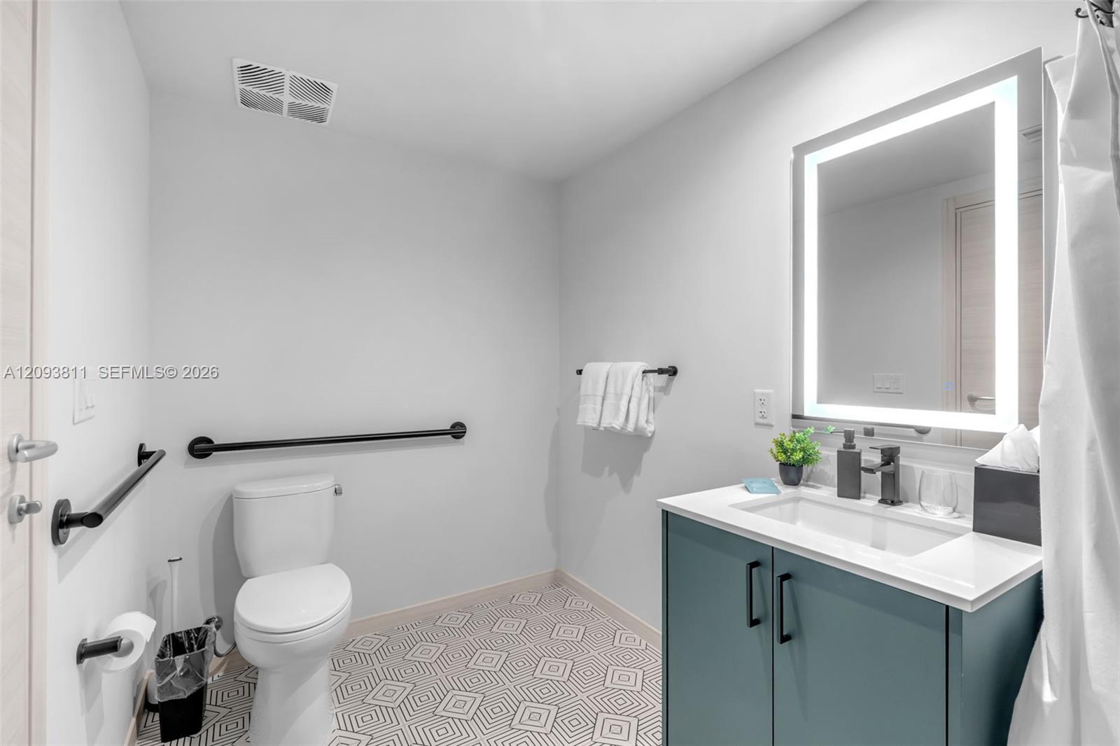 4220 Laguna # 603