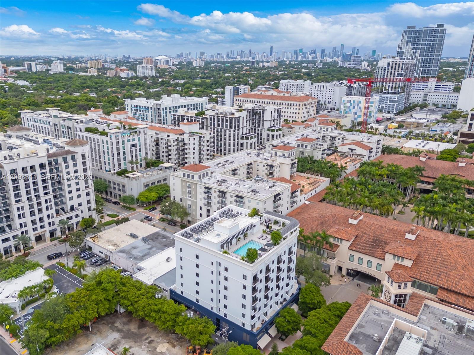 4220 Laguna # 603