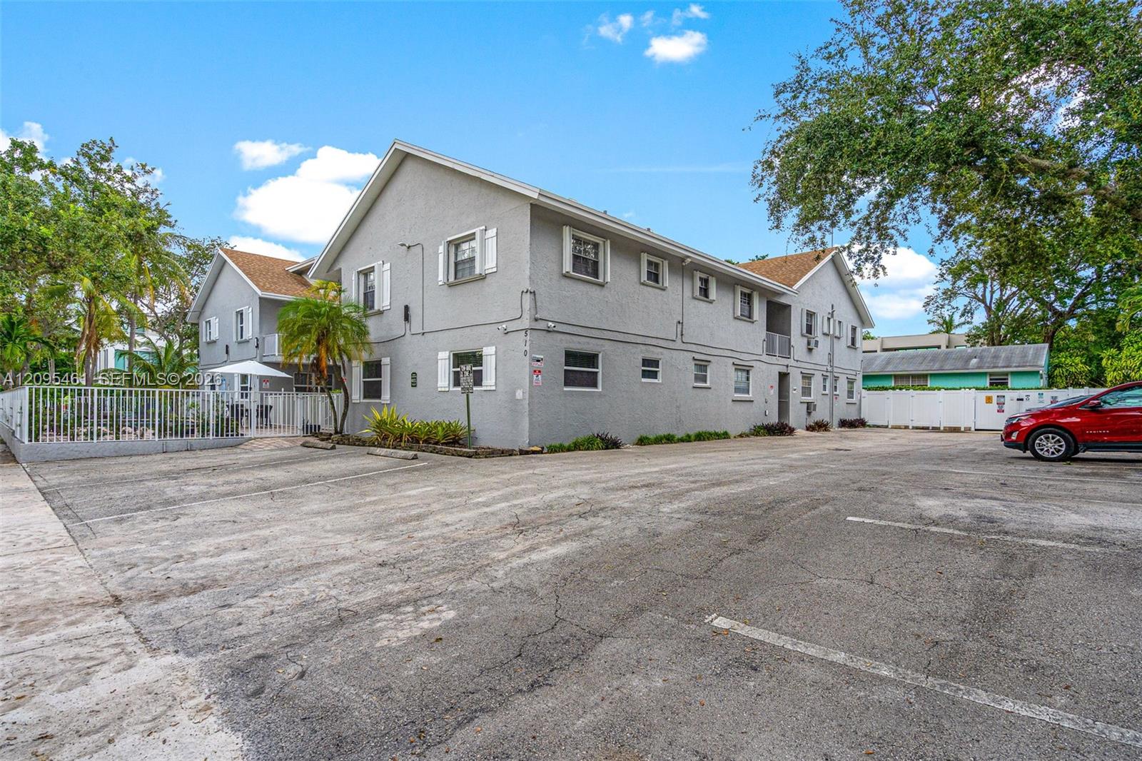 510 NE 17th Ave # 105