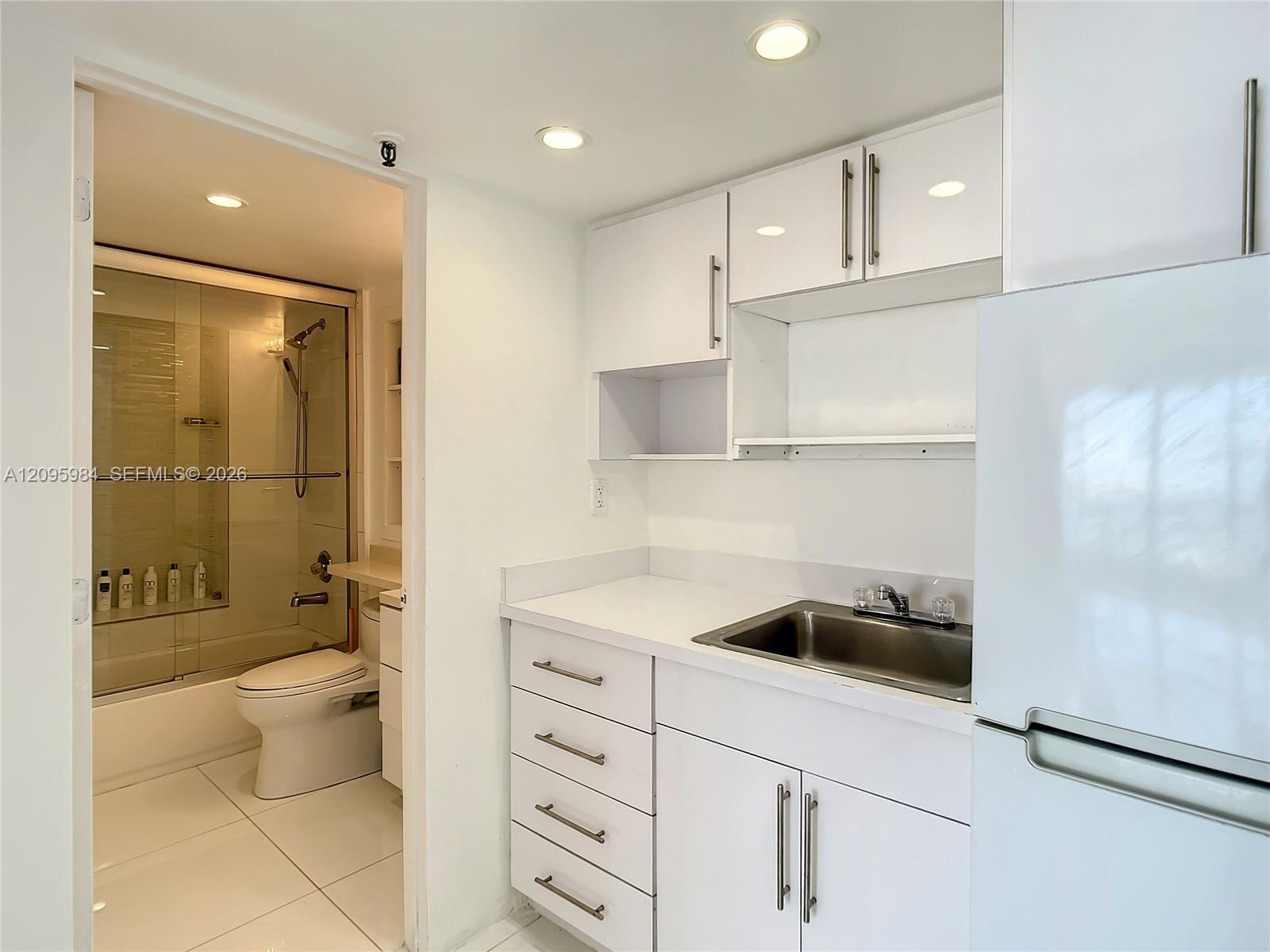 555 NE 15th St # 502