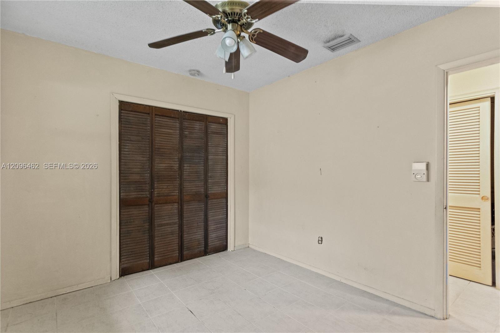 4899 NW 7th Dr