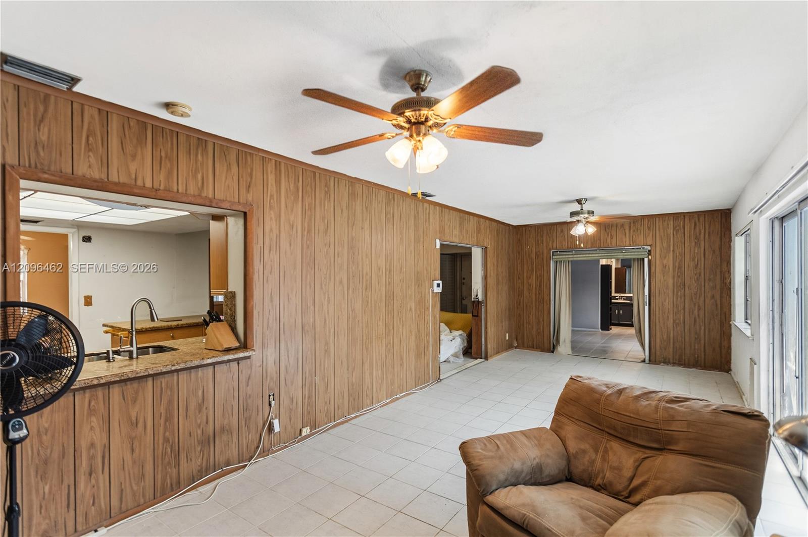 4899 NW 7th Dr