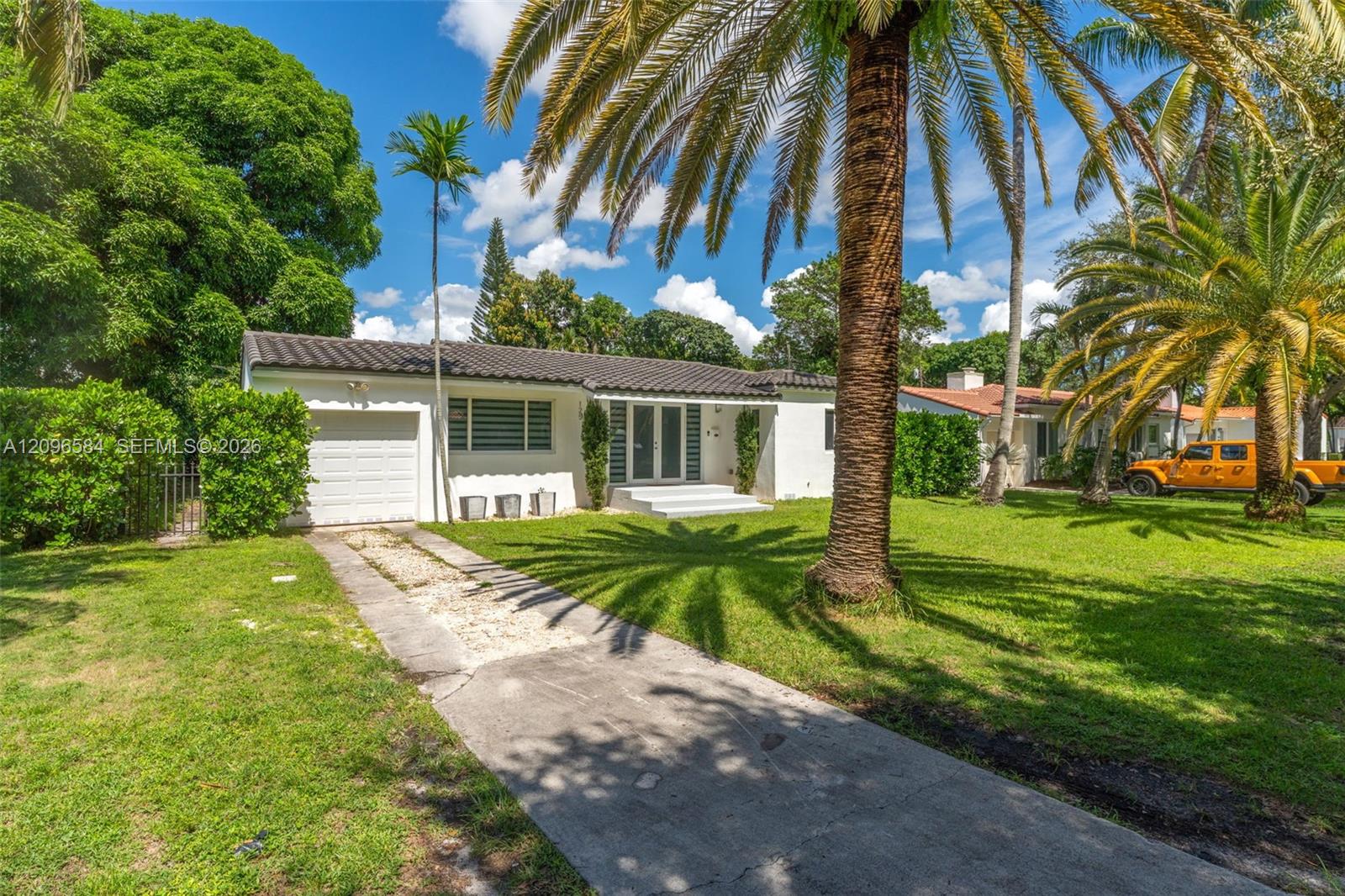 125 NW 100th Ter