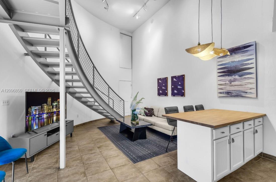 3225 SW 58th Ave Unit: BACK