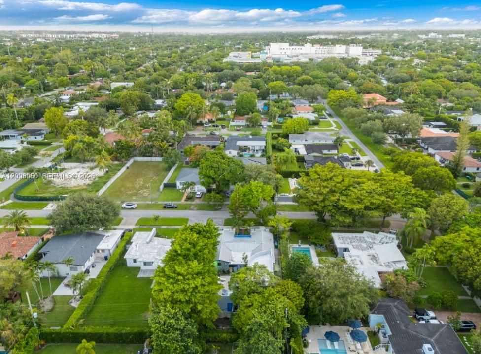 3225 SW 58th Ave Unit: BACK