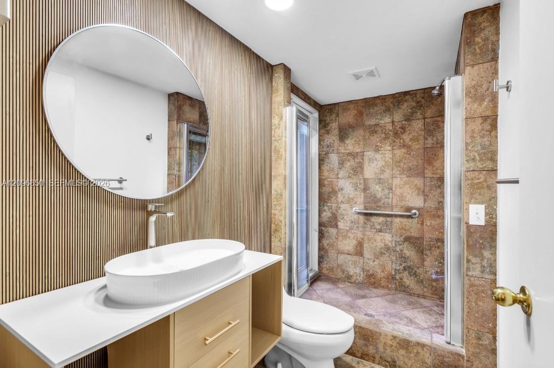 3225 SW 58th Ave Unit: BACK