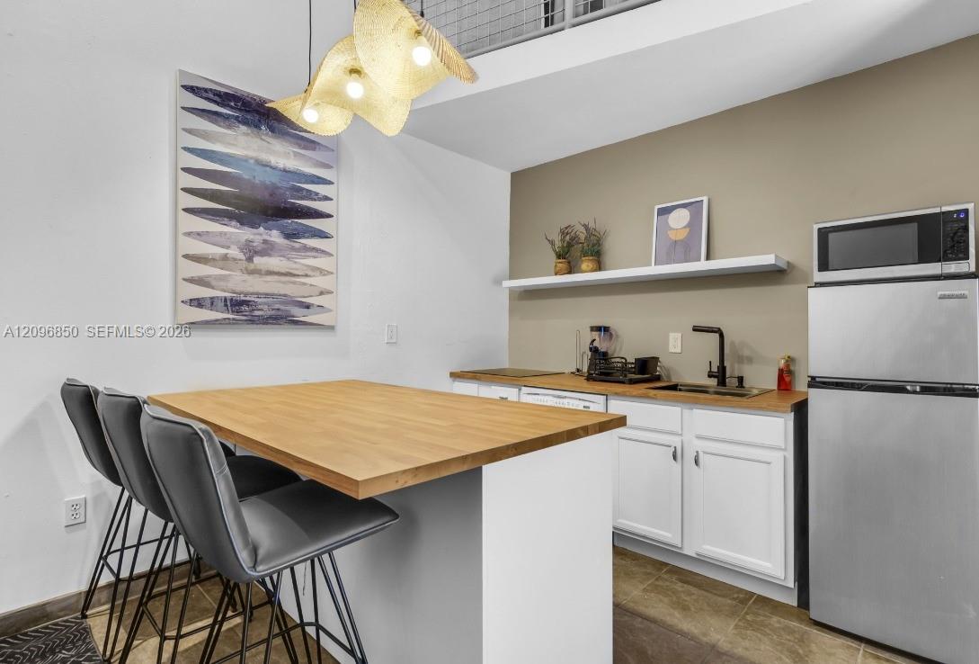 3225 SW 58th Ave Unit: BACK