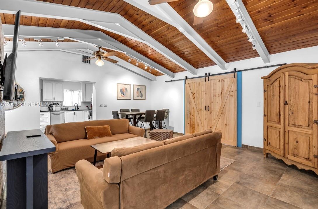 3225 SW 58th Ave Unit: FRONT
